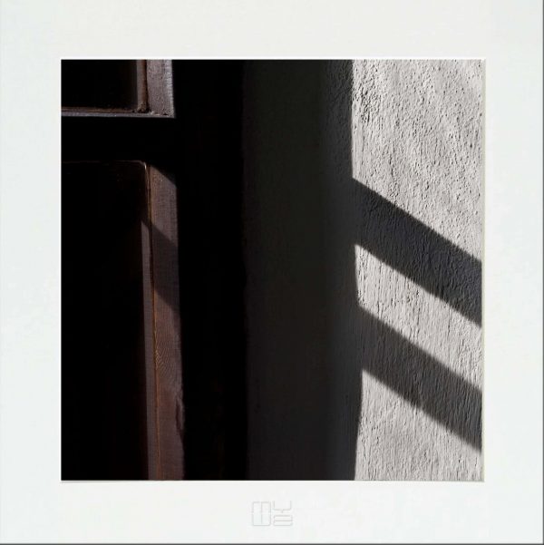 alexandra-anusev-borsikova-shadow-game